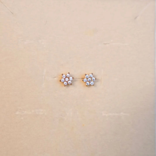 Floret Diamond stud