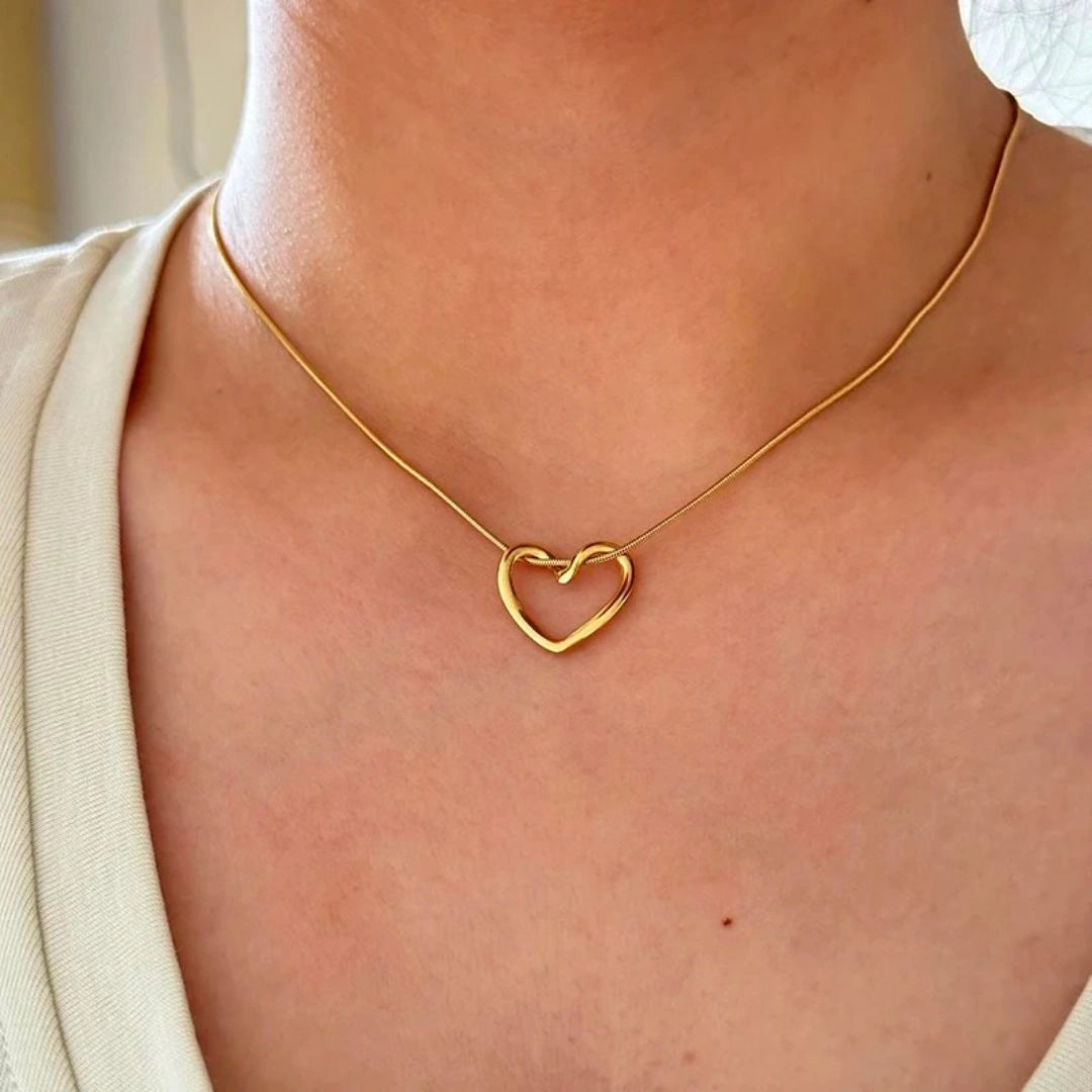 Heart Inter-wined Necklace