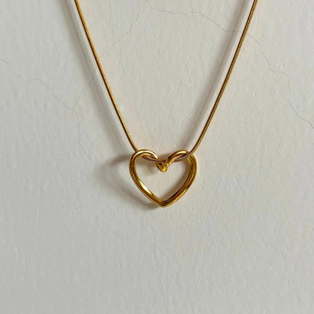 Heart Inter-wined Necklace