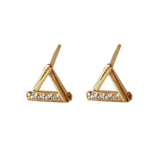 Triangle diamond Stud