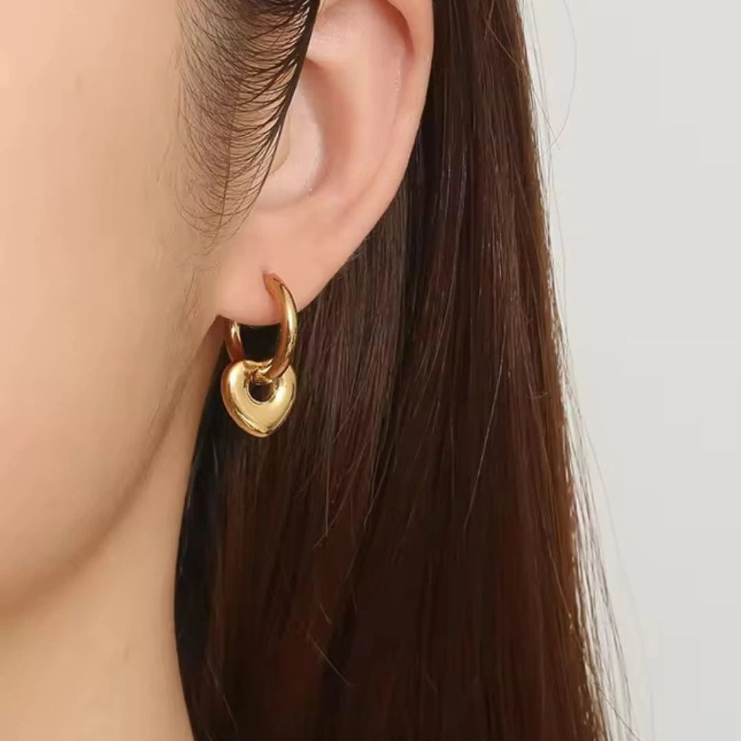 Detachable Heart huggies